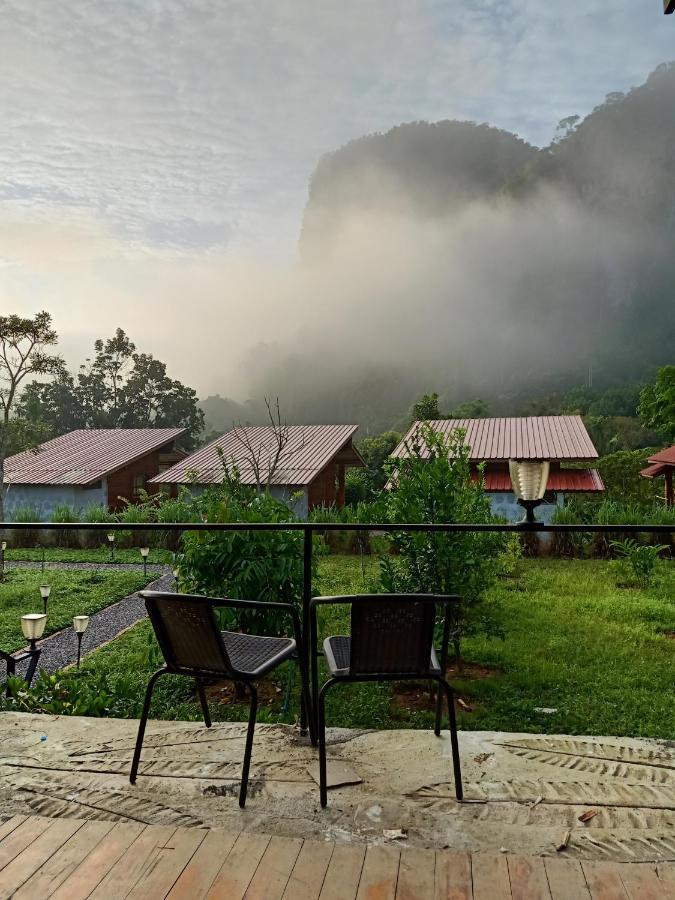 Bansuanphutarn Hotel Ban Pha Saeng Lang Ngoại thất bức ảnh