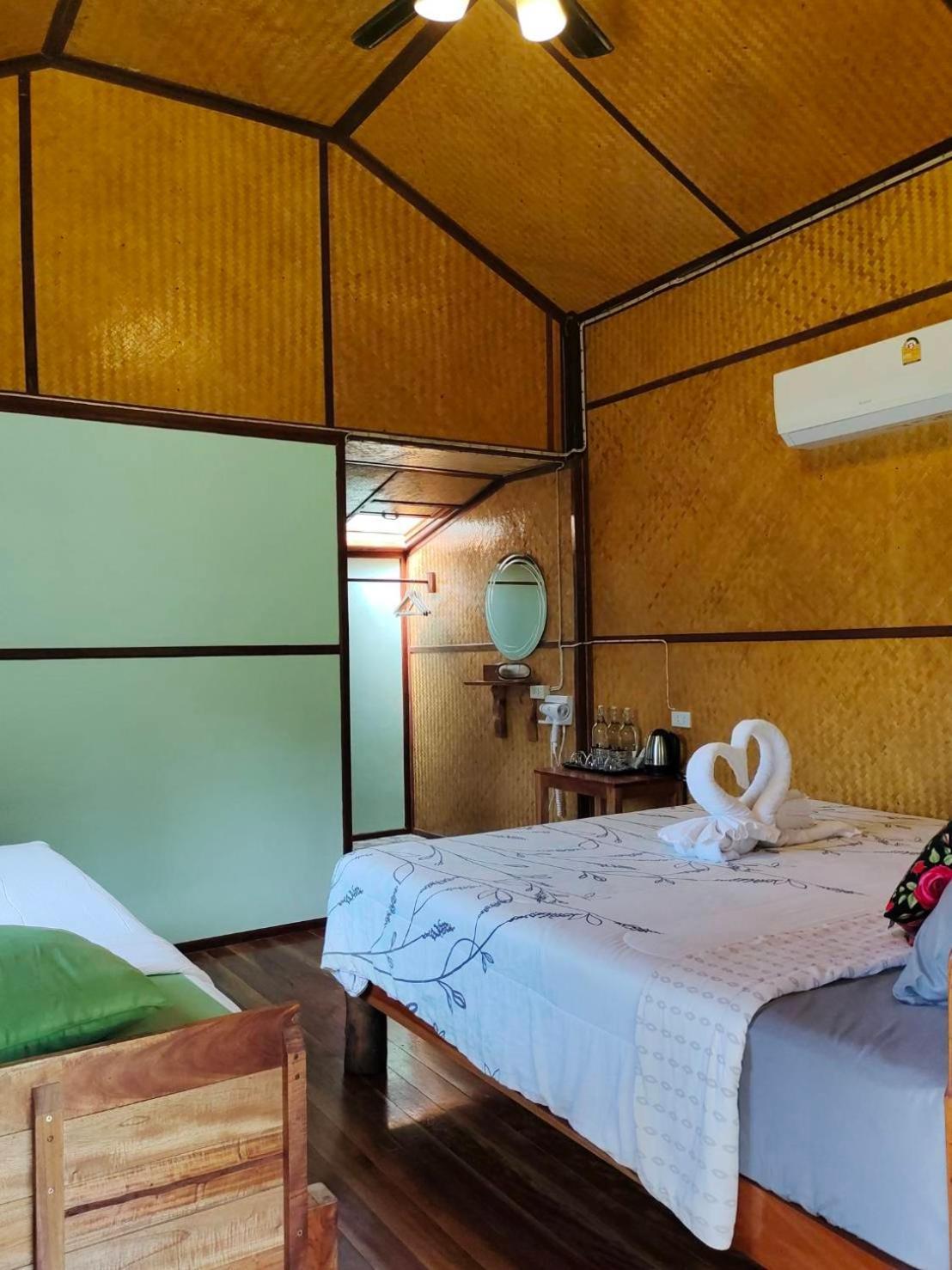 Bansuanphutarn Hotel Ban Pha Saeng Lang Ngoại thất bức ảnh