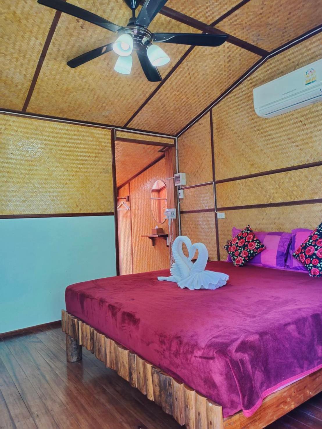 Bansuanphutarn Hotel Ban Pha Saeng Lang Ngoại thất bức ảnh