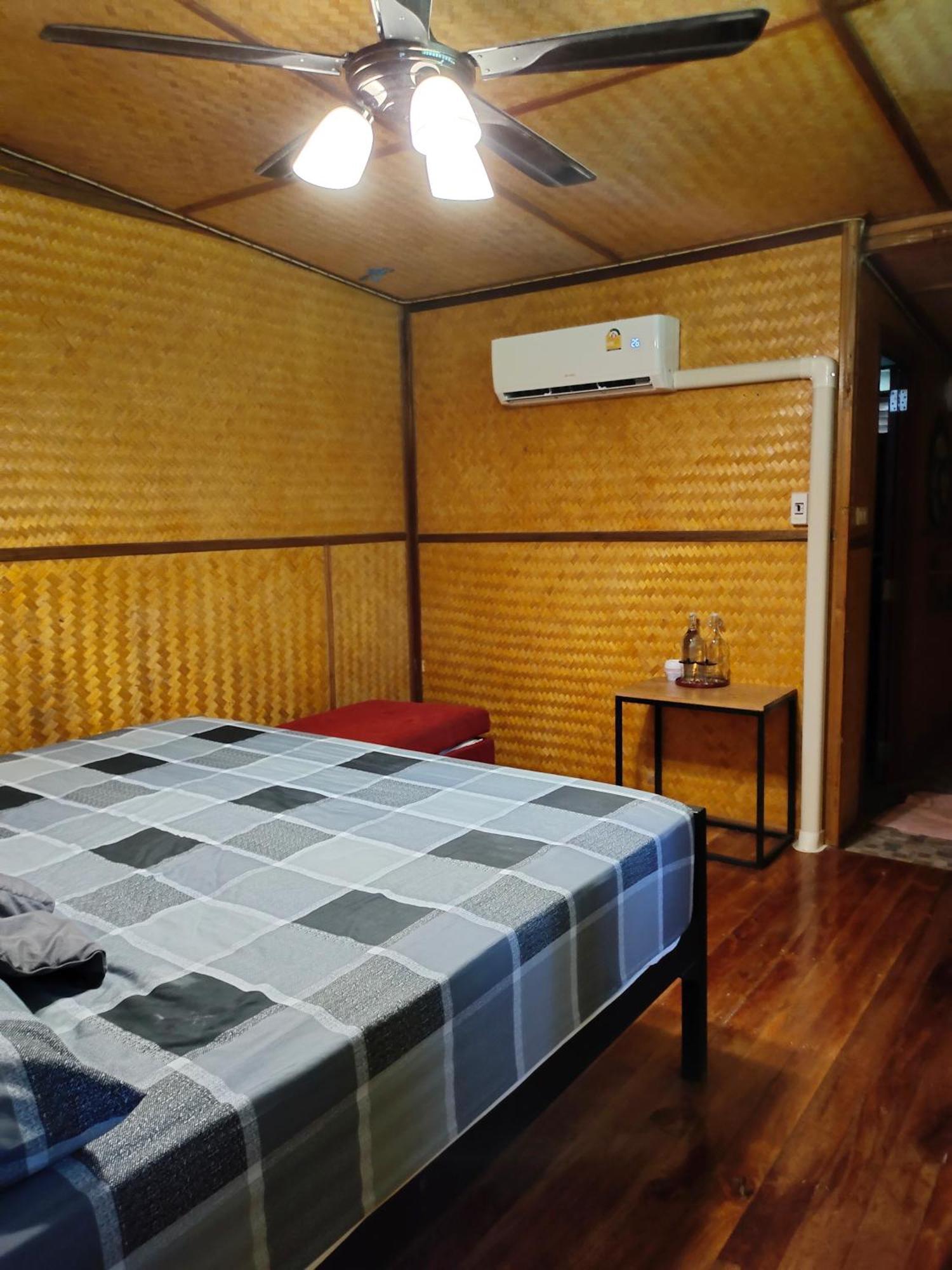 Bansuanphutarn Hotel Ban Pha Saeng Lang Ngoại thất bức ảnh